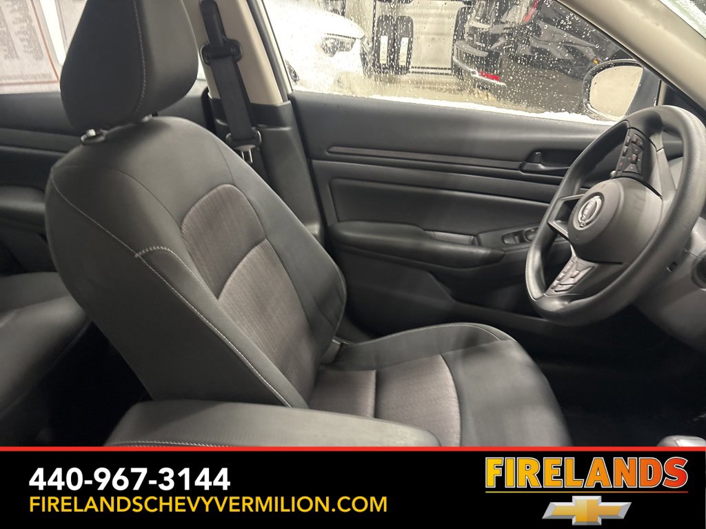 Used 2025 Nissan Altima 2.5 S image 25