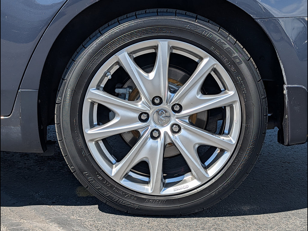 Used 2011 INFINITI G37 x Sedan w/ Premium Pkg AWD/4WD image 11
