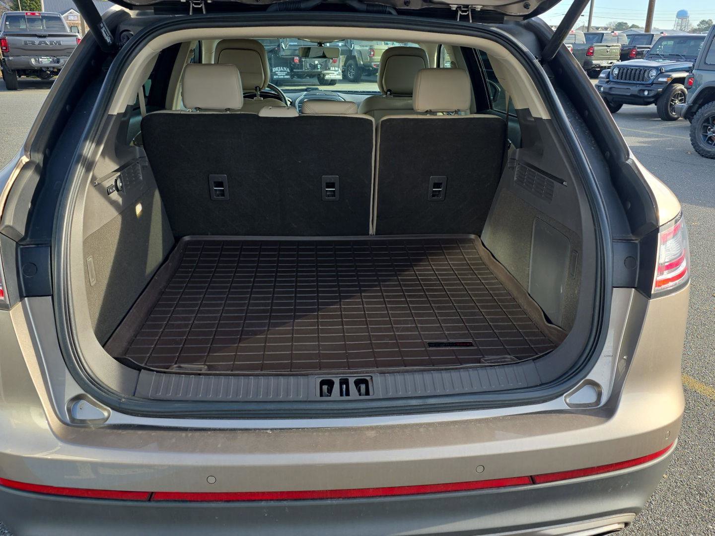 Used 2020 Lincoln Nautilus Reserve image 39