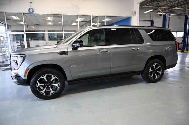 New 2026 GMC Yukon XL AT4 w/ AT4 Premium Plus Package image 7