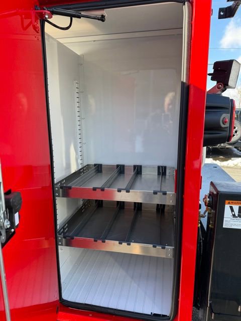 New 2026 Ford F550 4x4 Supercab Super Duty w/ XLT Value Package image 12