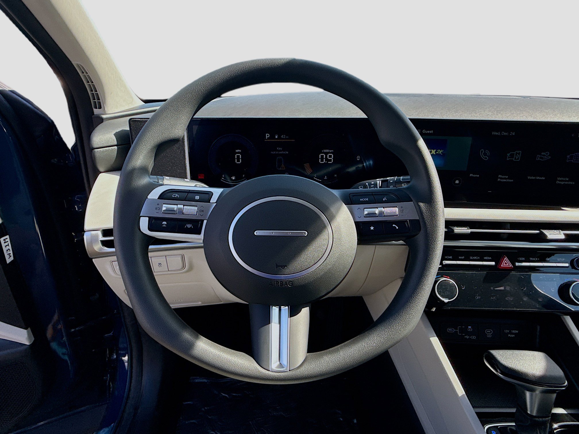 New 2026 Hyundai Tucson SEL image 8