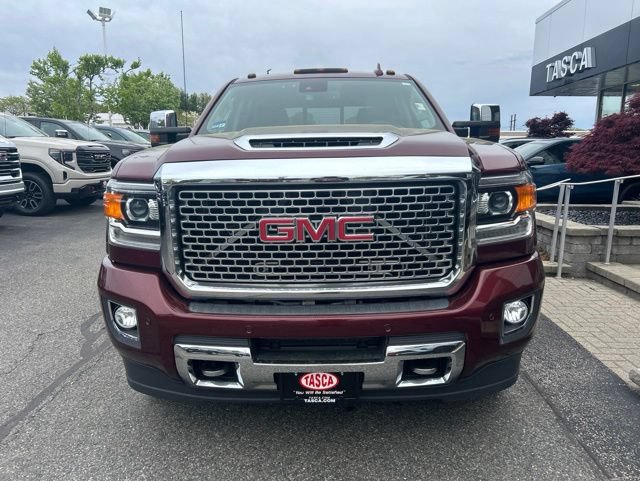 Used 2017 GMC Sierra 3500 Denali w/ Duramax Plus Package AWD/4WD image 6