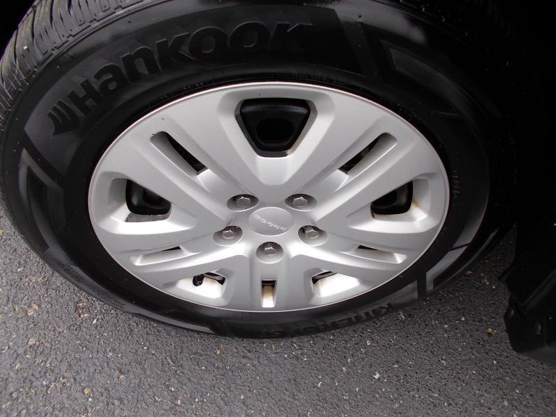 Used 2014 Dodge Journey American Value Package w/ Flexible Seating Group image 17