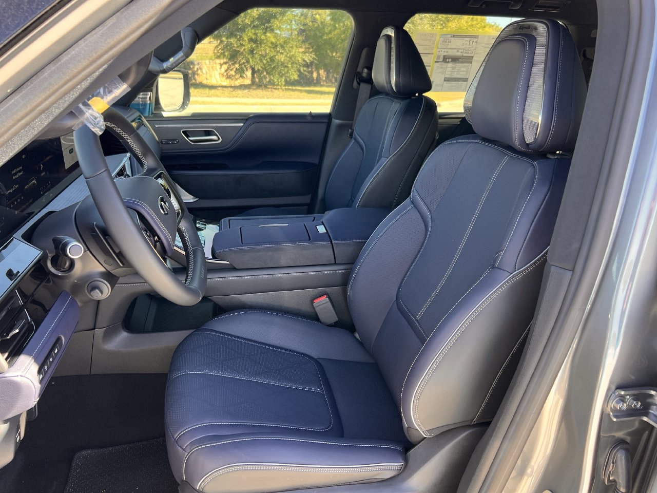 New 2027 INFINITI QX80 Sensory w/ Sport Exterior Package AWD/4WD image 21