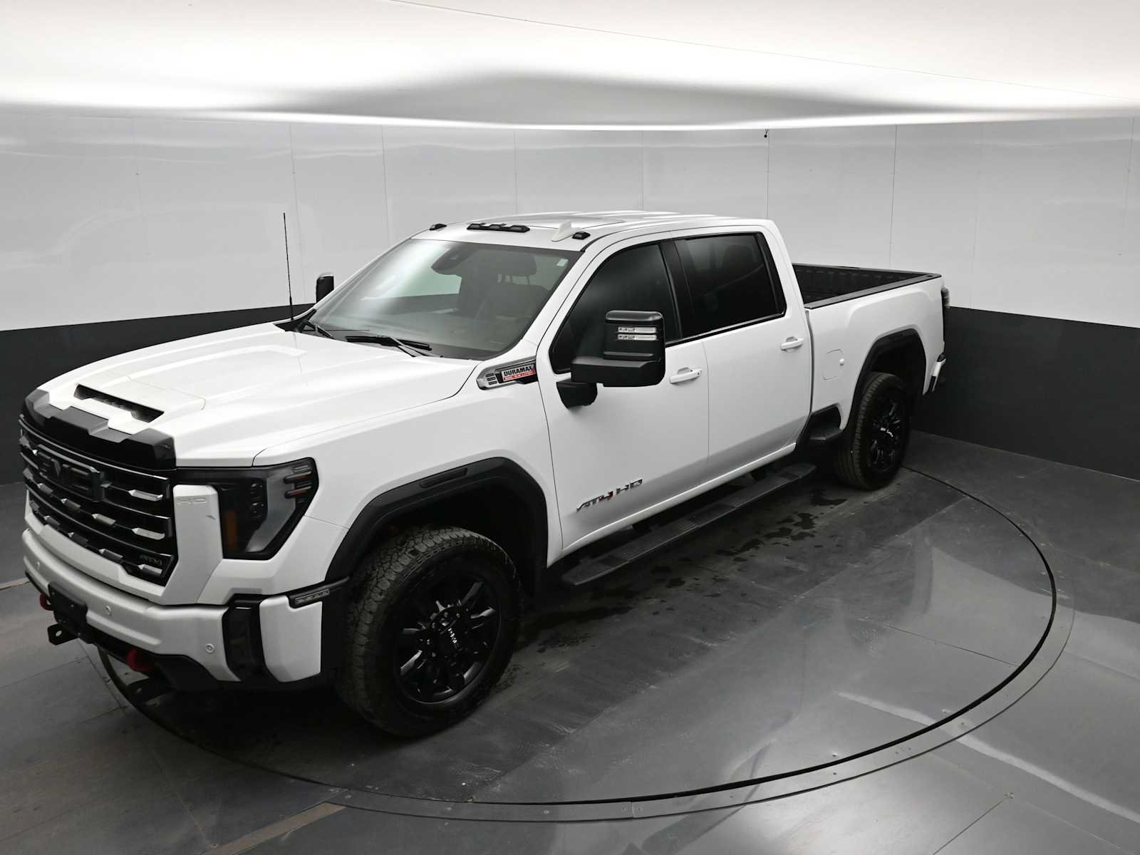 Used 2024 GMC Sierra 2500 AT4 w/ AT4 Preferred Package AWD/4WD image 29