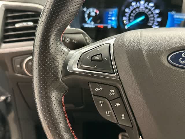Used 2021 Ford Edge ST-Line AWD/4WD image 9