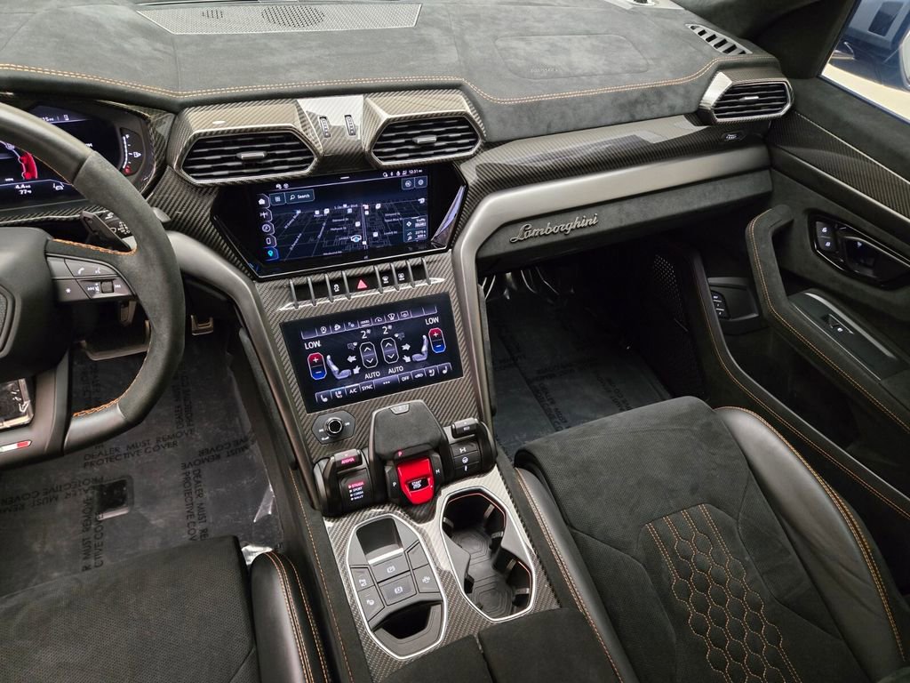 Used 2023 Lamborghini Urus Performante image 22