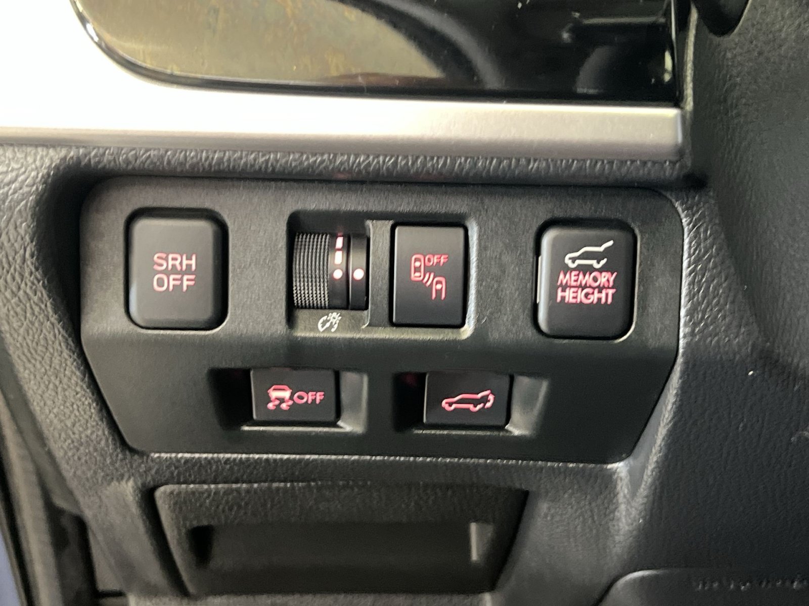 Used 2017 Subaru Forester 2.5i Touring AWD/4WD image 37