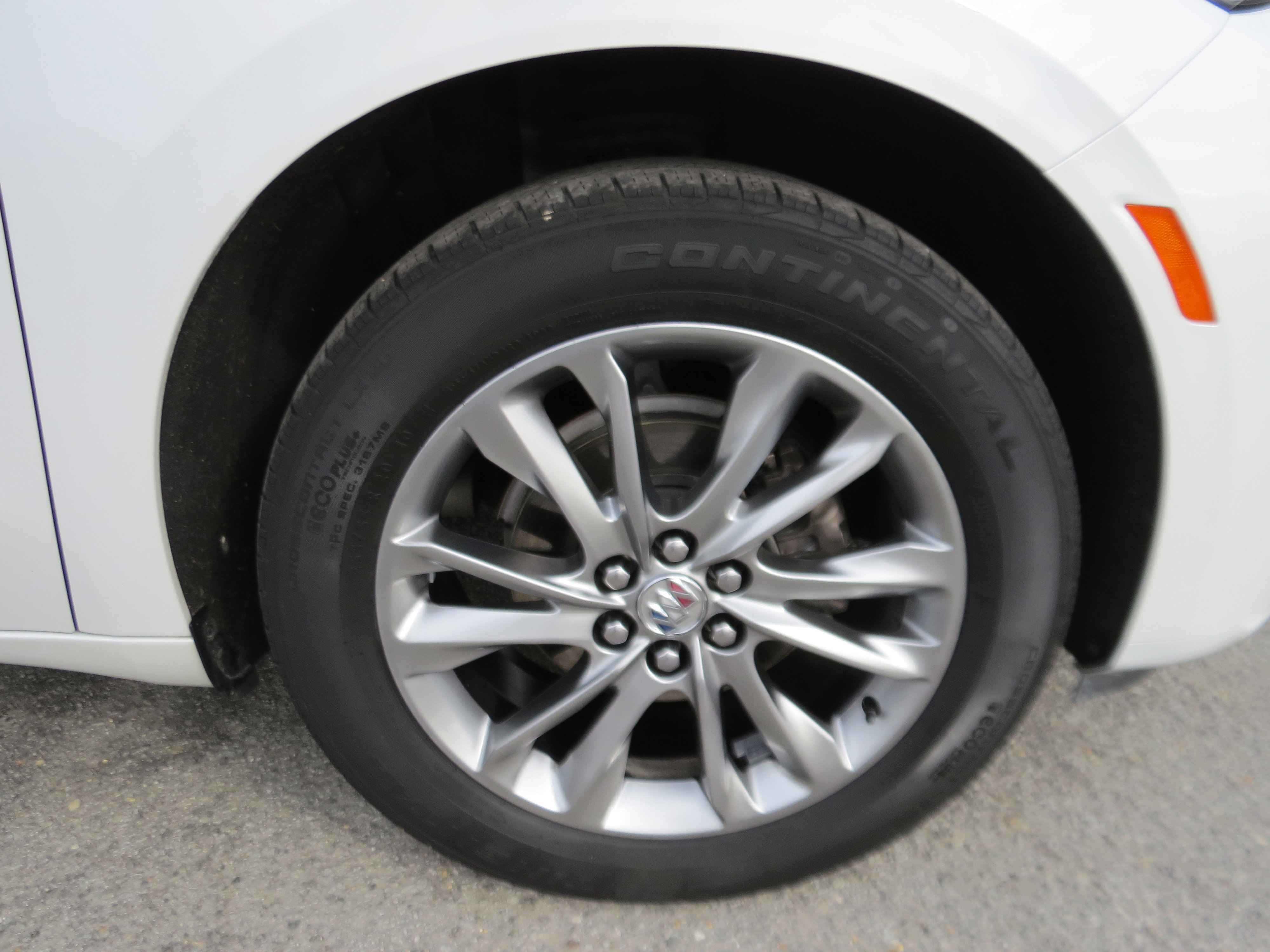 Used 2024 Buick Enclave Avenir w/ Trailering Package, 5000 lbs. image 9