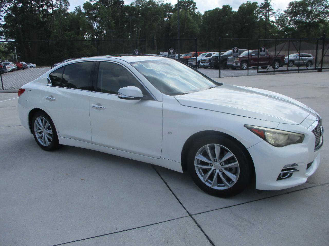 Used 2014 INFINITI Q50 Premium w/ Moonroof Package image 24