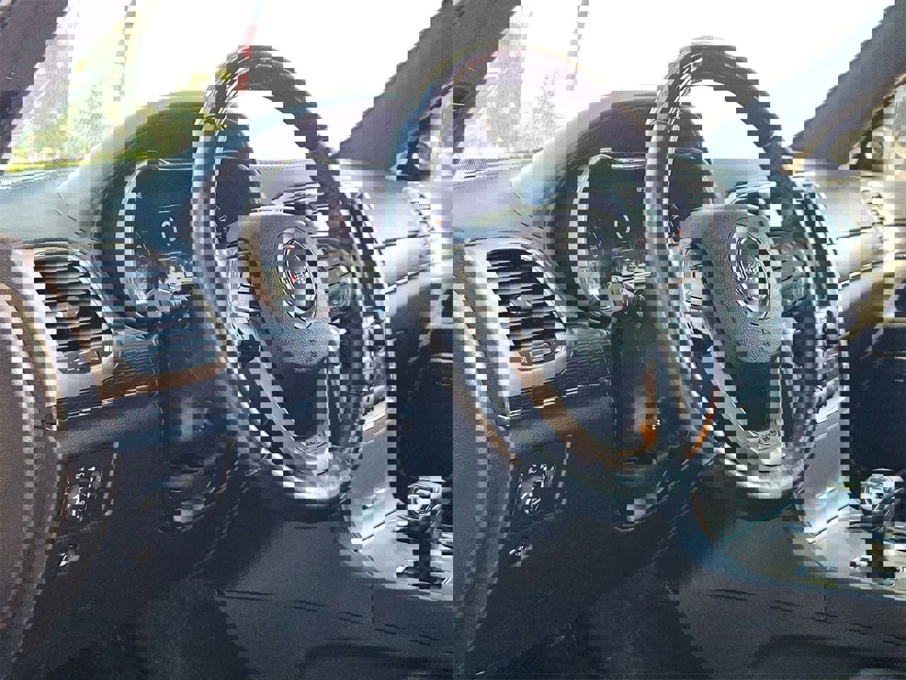 Used 2015 Jeep Grand Cherokee Summit image 9