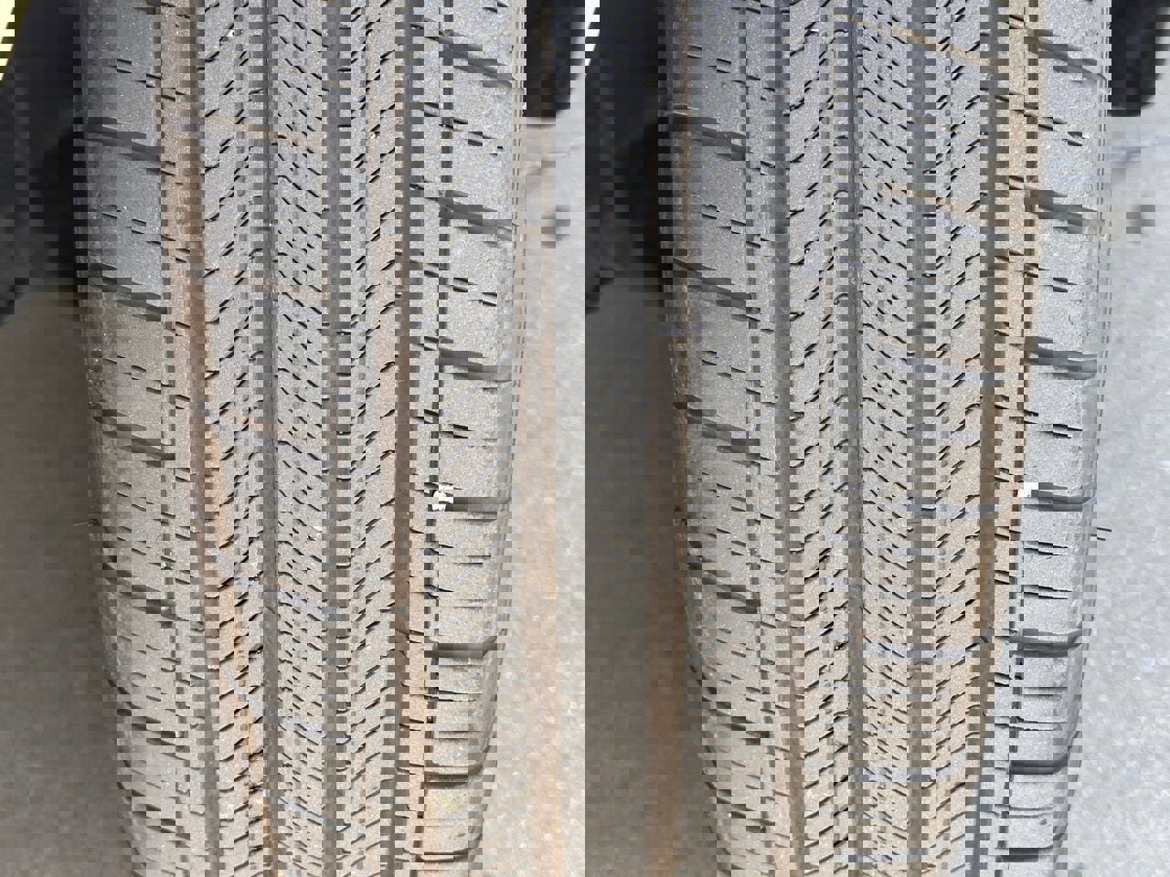 Used 2024 Hyundai Ioniq 5 Limited image 3