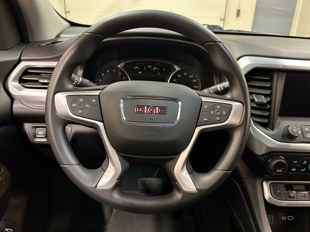 Used 2022 GMC Acadia SLE w/ Driver Convenience Package FWD image 19