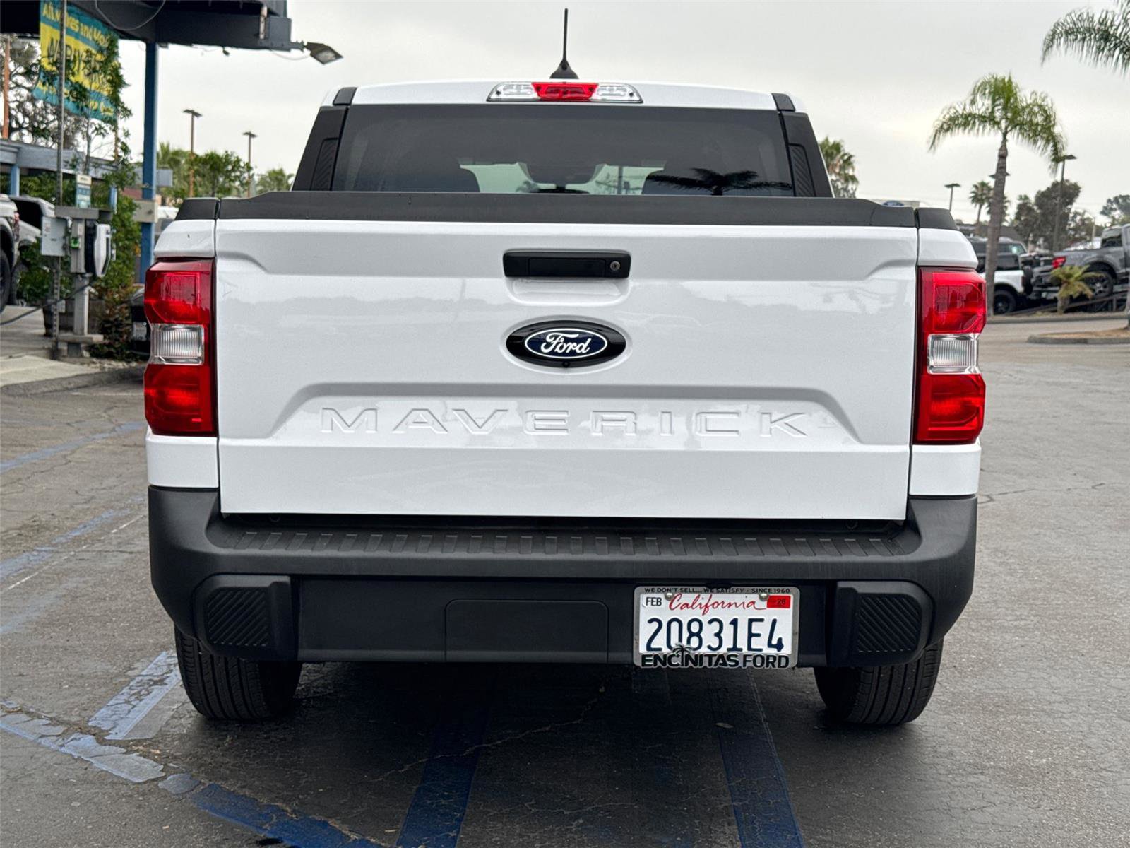 Used 2025 Ford Maverick XL image 12