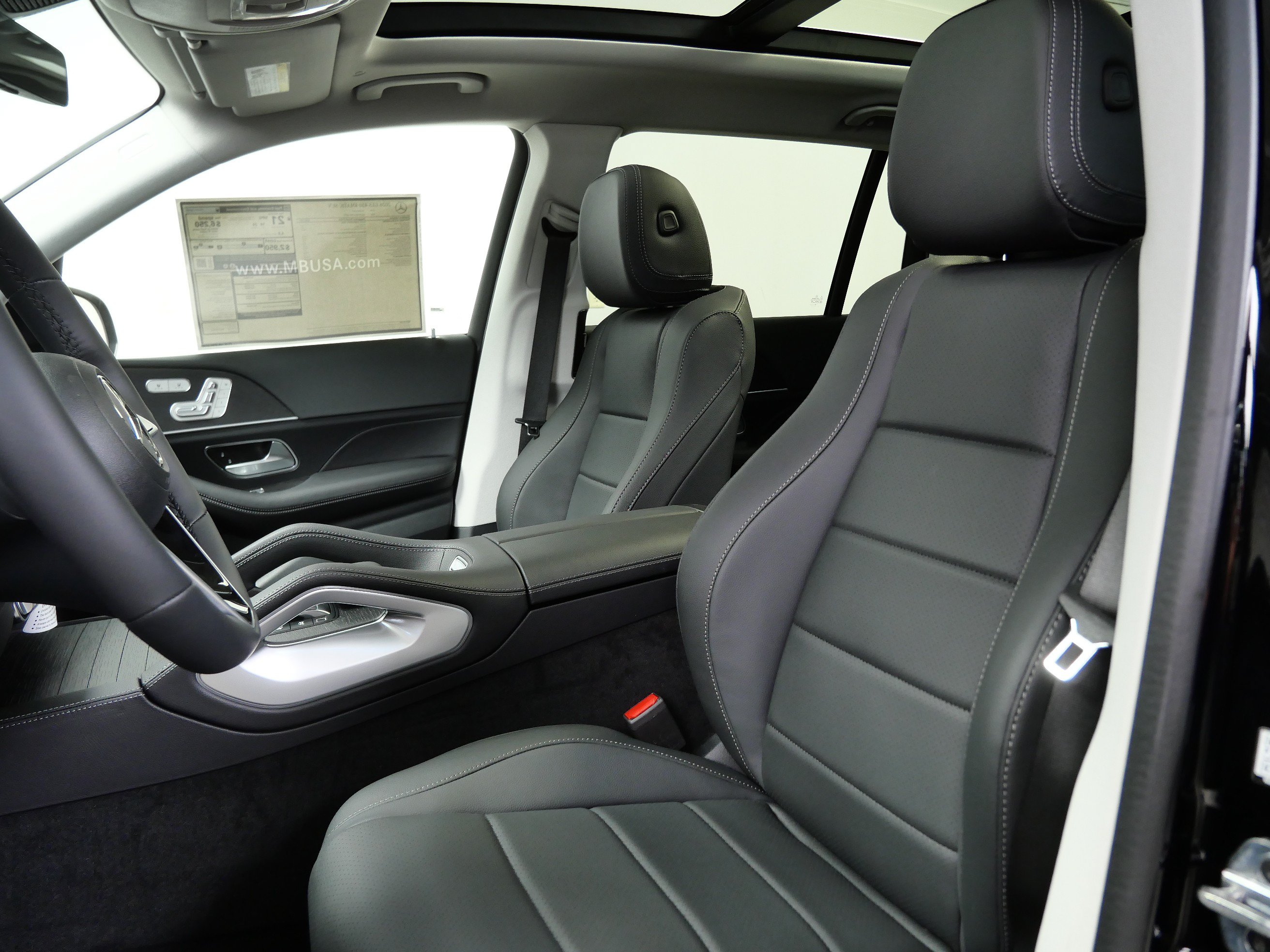 New 2026 Mercedes-Benz GLS 450 4MATIC image 8