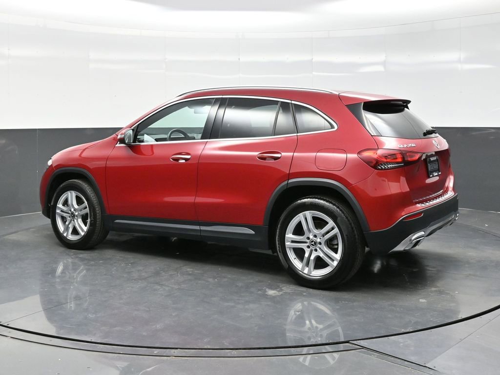 Used 2022 Mercedes-Benz GLA 250 4MATIC image 4