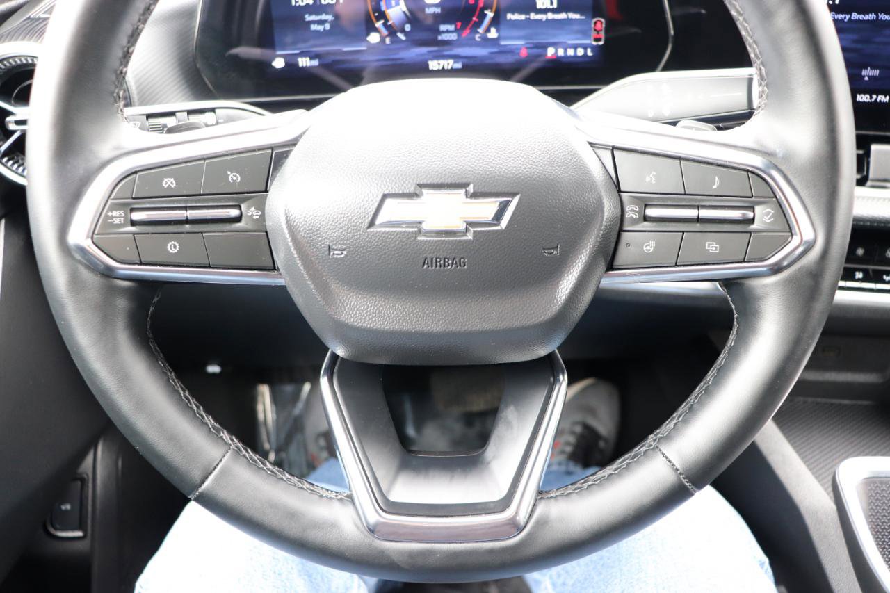 Used 2026 Chevrolet Equinox LT w/ Convenience Package II FWD image 27