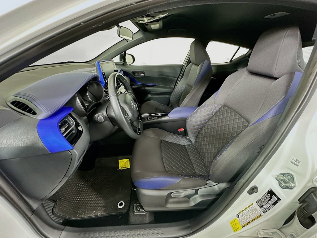 Certified 2022 Toyota C-HR XLE FWD image 20