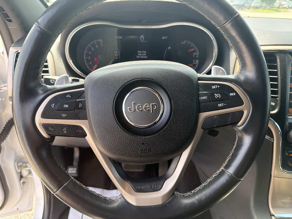 Used 2016 Jeep Grand Cherokee Limited AWD/4WD image 9