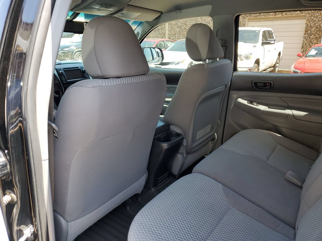 Used 2013 Toyota Tacoma 4x4 Double Cab w/ SR5 Pkg image 21
