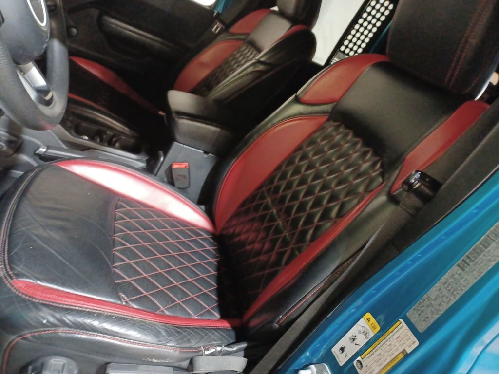 Used 2020 Jeep Wrangler Unlimited Sport image 13