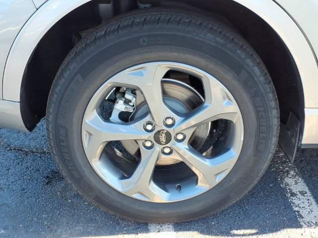 Used 2024 Ford Escape ST-Line w/ Tech Pack #1 AWD/4WD image 14