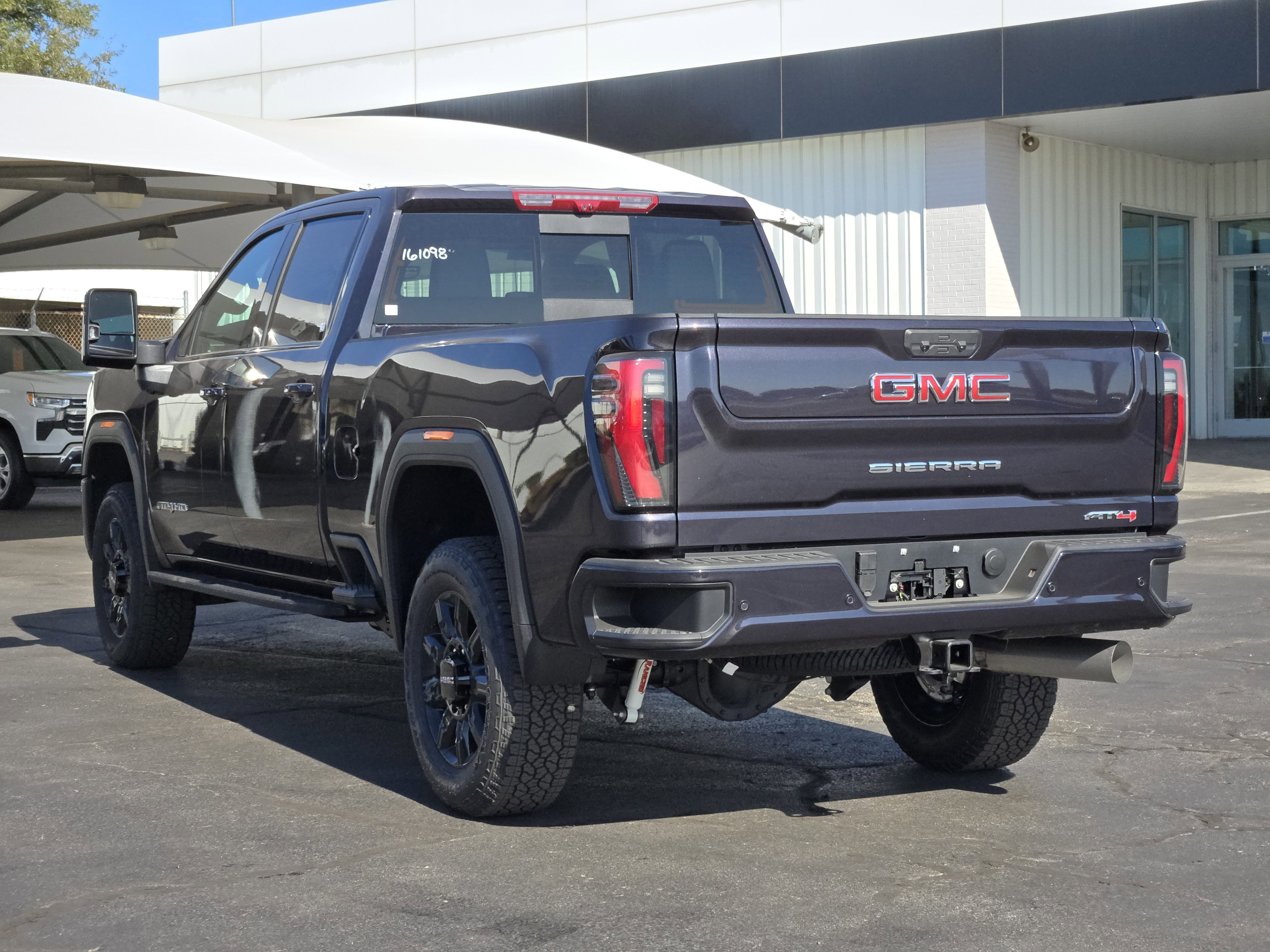 New 2026 GMC Sierra 2500 AT4 w/ AT4 Premium Plus Package image 3