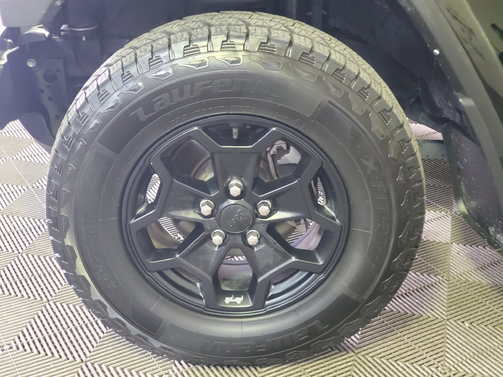 Used 2022 Jeep Gladiator Sport AWD/4WD image 27
