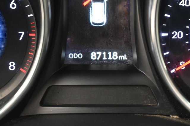 Used 2013 Hyundai Santa Fe Sport FWD image 22