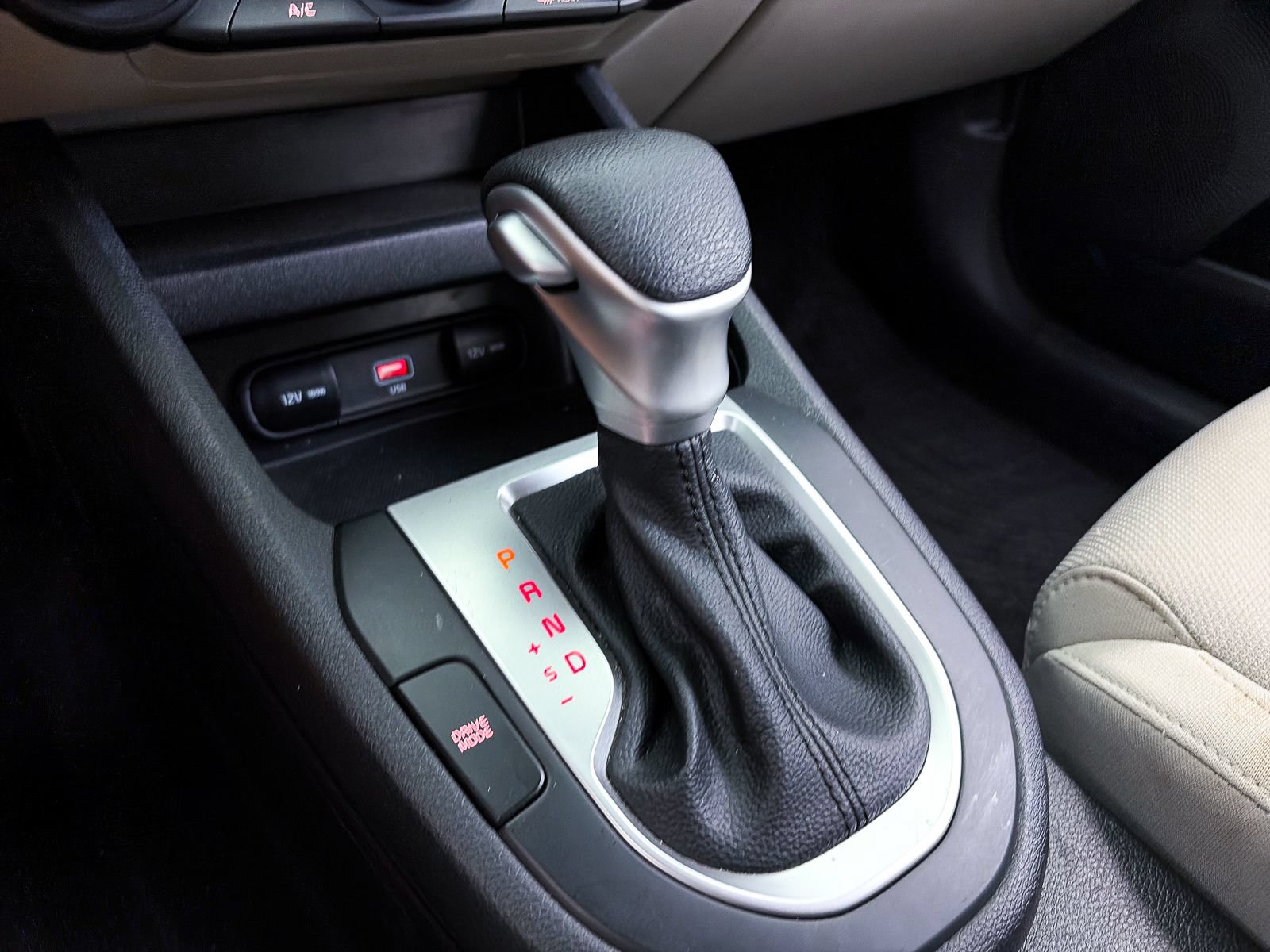 Used 2023 Kia Forte LXS w/ LXS Technology Package FWD image 24