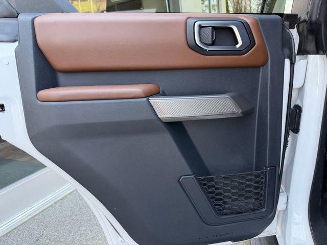 Used 2023 Ford Bronco Outer Banks image 32