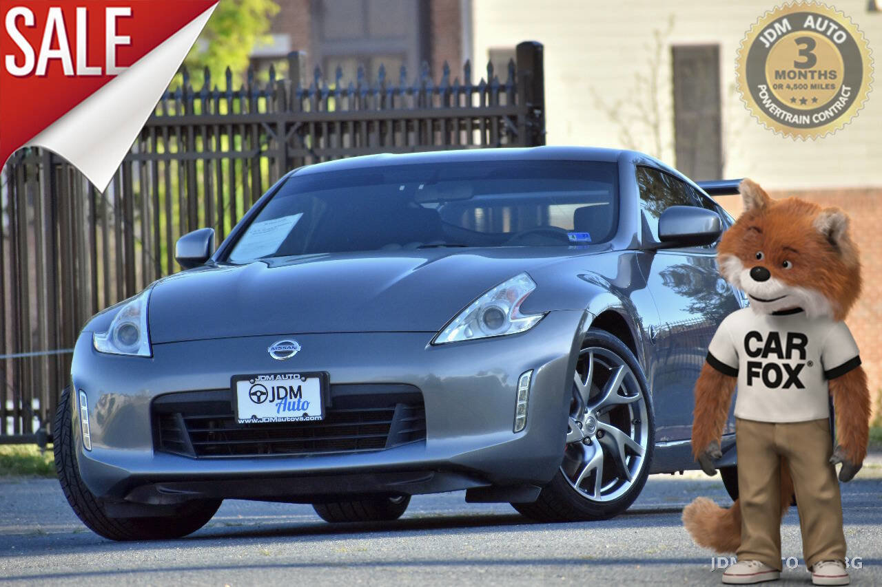 Used 2014 Nissan 370Z Coupe w/ Sport Package RWD image 1