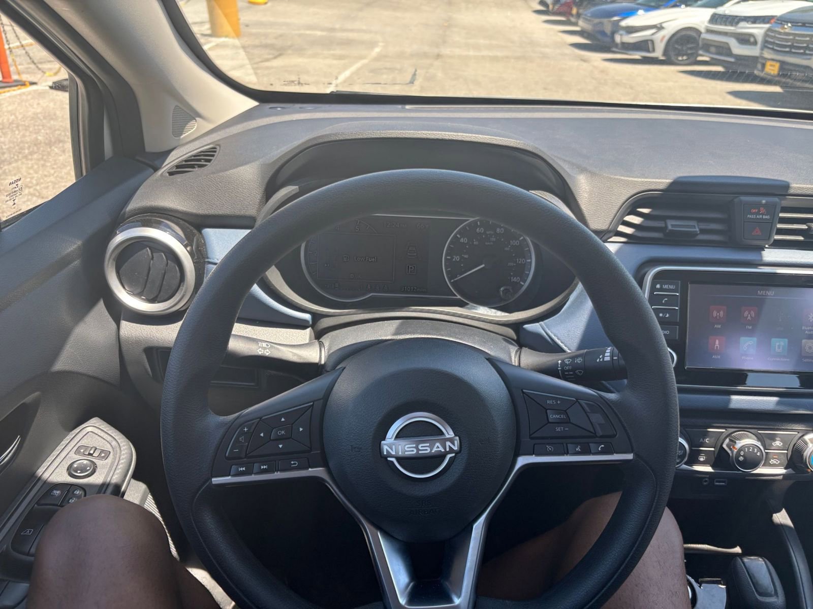 Used 2025 Nissan Versa SV FWD image 29