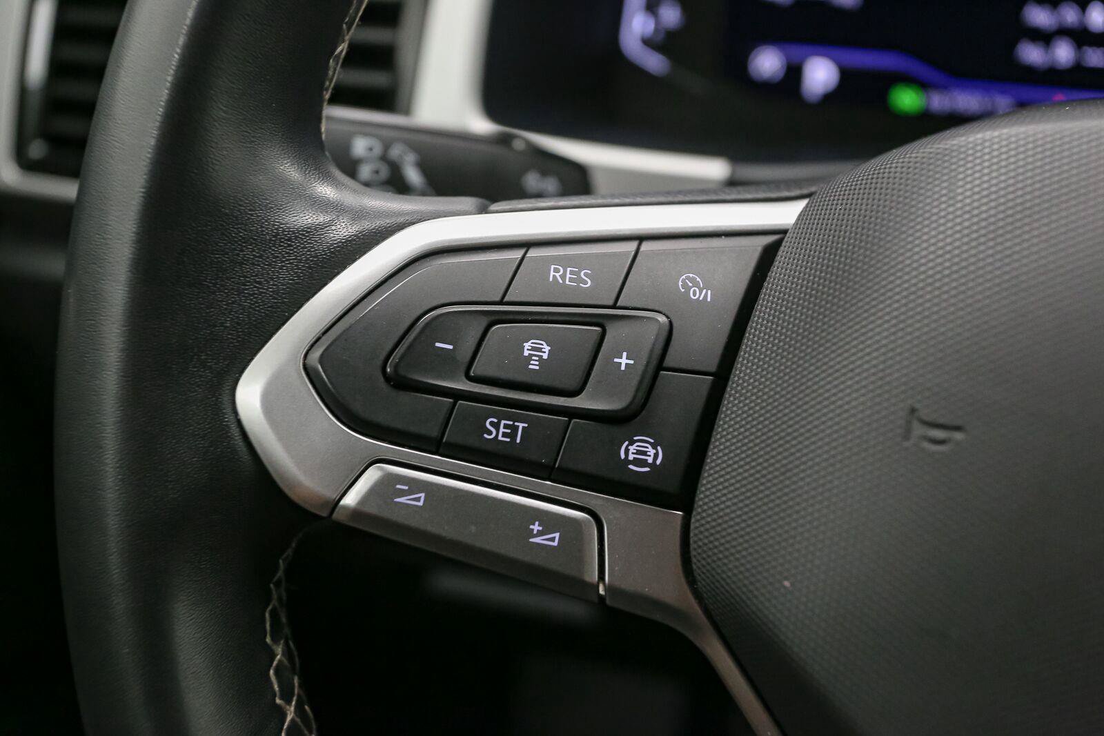 Certified 2022 Volkswagen Atlas SE AWD/4WD image 38