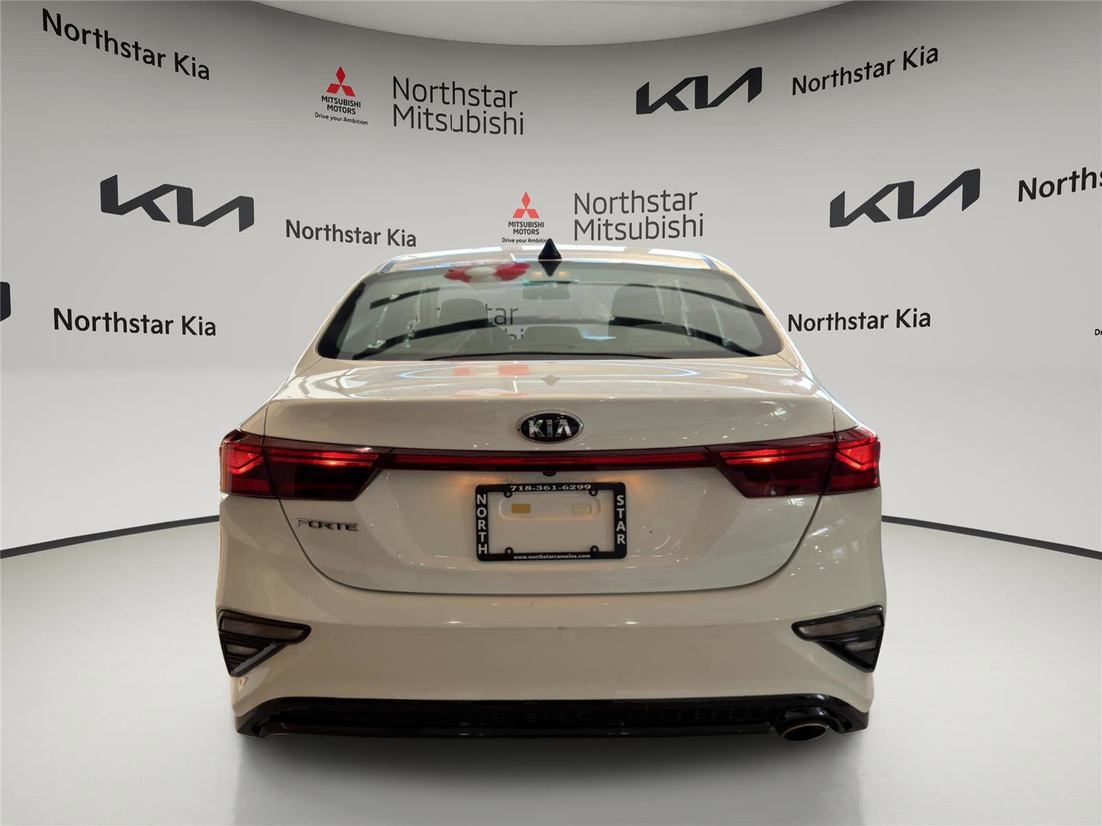 Used 2021 Kia Forte LXS image 3