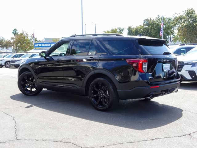 Used 2024 Ford Explorer ST-Line w/ Class IV Trailer Tow Package RWD image 9