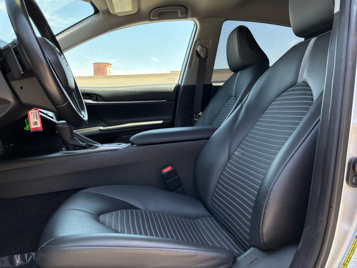 Used 2024 Toyota Camry SE FWD image 17