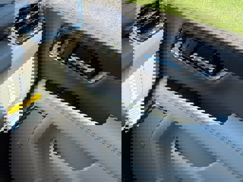 New 2026 GMC Yukon XL Denali w/ Advanced Technology Package image 34