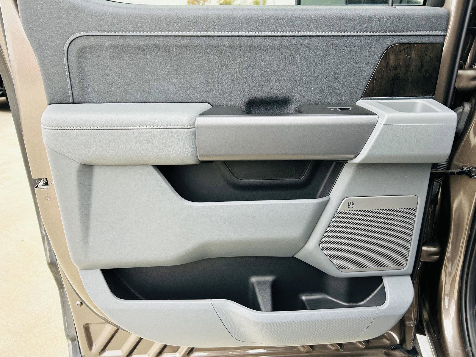 Used 2022 Ford F150 Lariat image 31