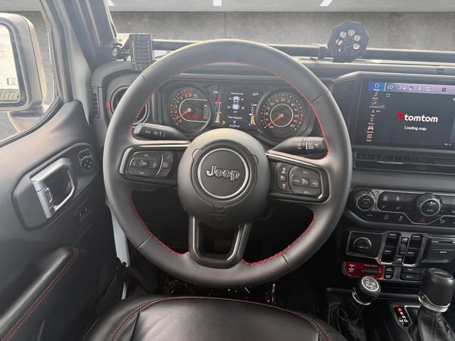 Used 2024 Jeep Gladiator Rubicon AWD/4WD image 22