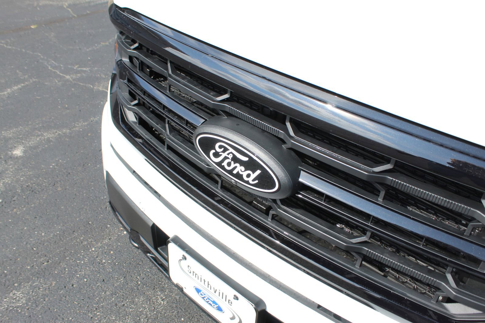 New 2025 Ford F150 XLT w/ Equipment Group 302A MID image 9