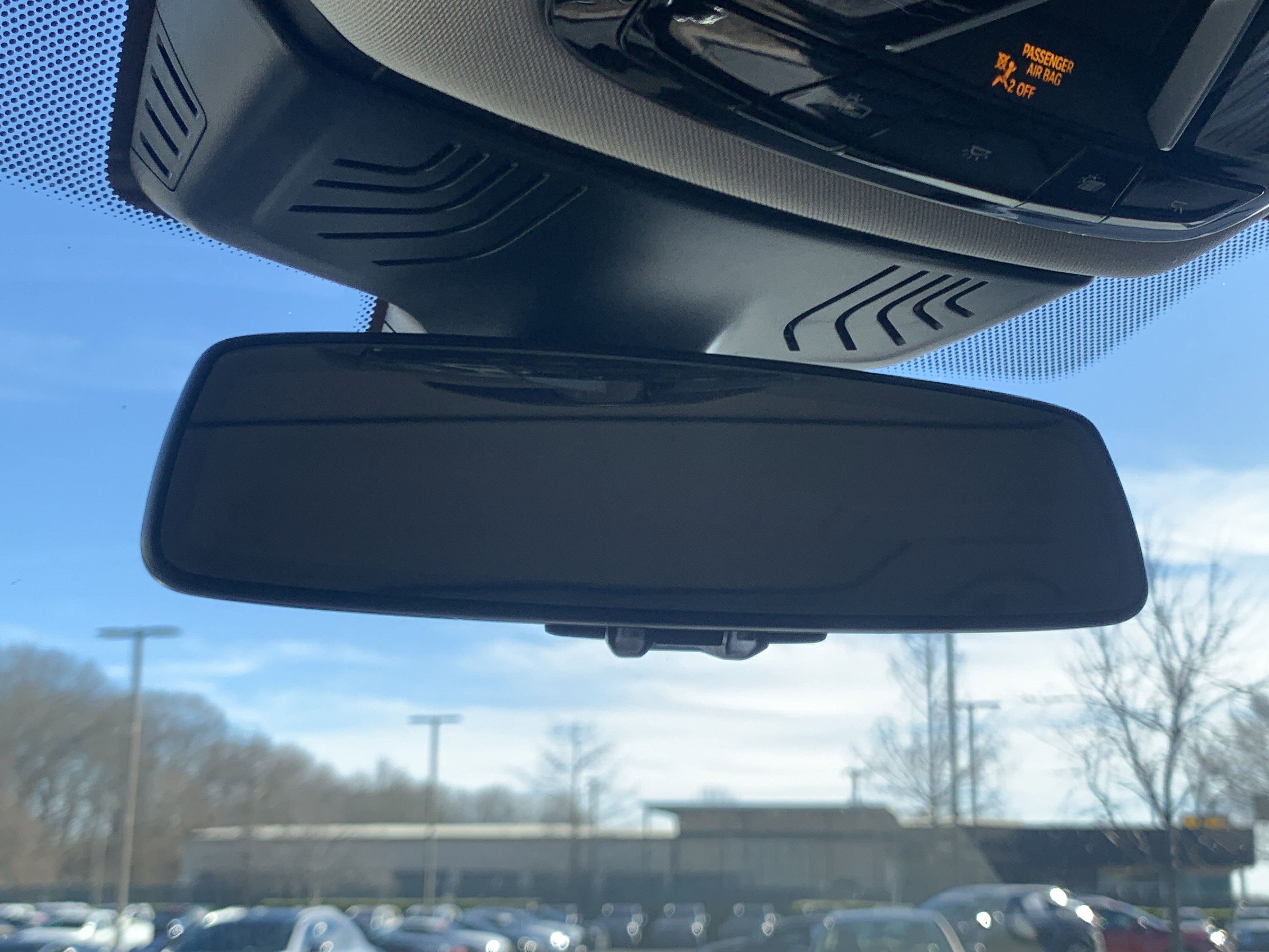 Used 2020 BMW 740i w/ Premium Package image 27