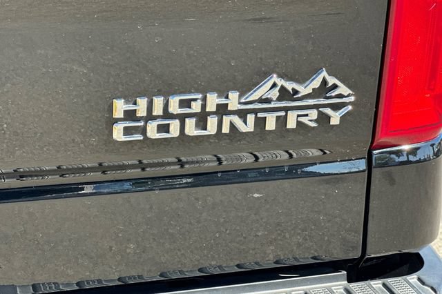 Used 2020 Chevrolet Silverado 1500 High Country w/ Technology Package AWD/4WD image 26