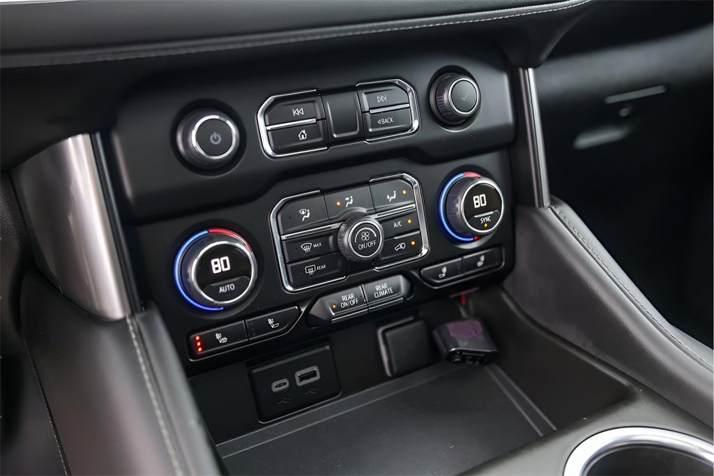 Used 2024 Chevrolet Tahoe Z71 w/ Off-Road Capability Package image 23