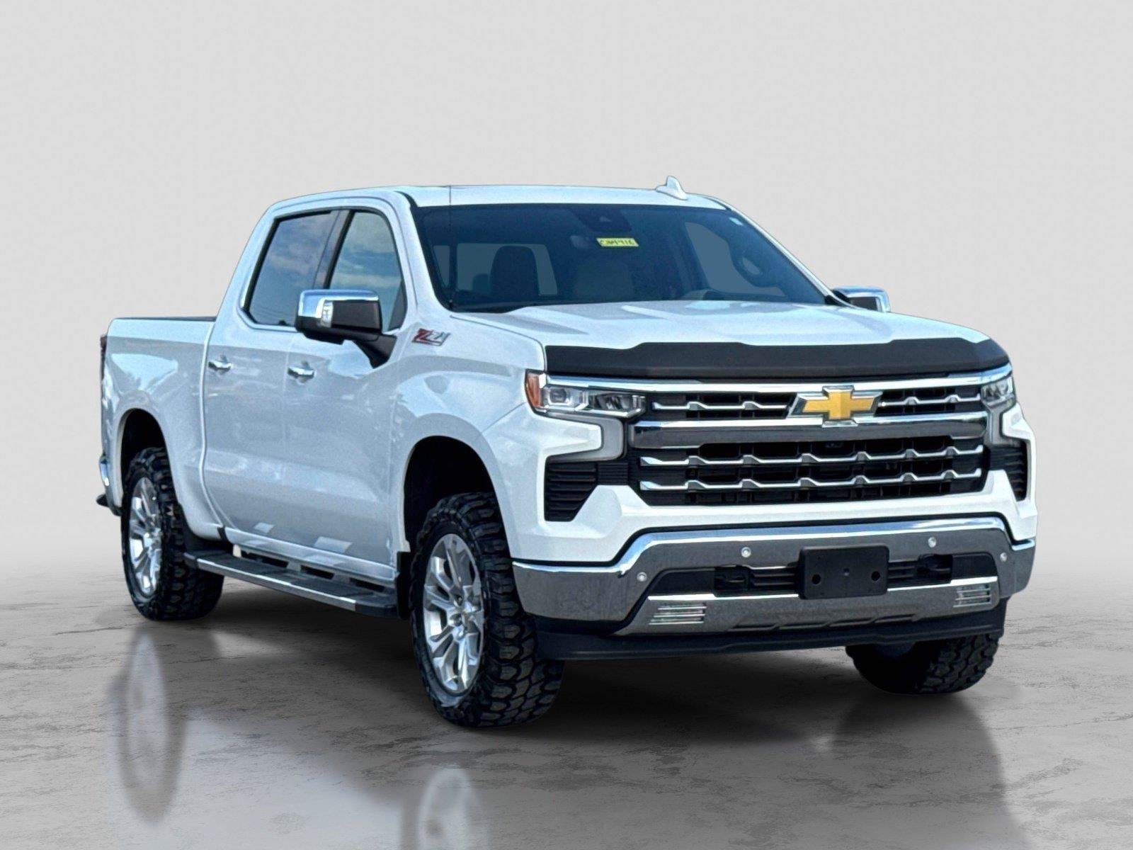 Used 2026 Chevrolet Silverado 1500 LTZ w/ LTZ Premium Package AWD/4WD image 3