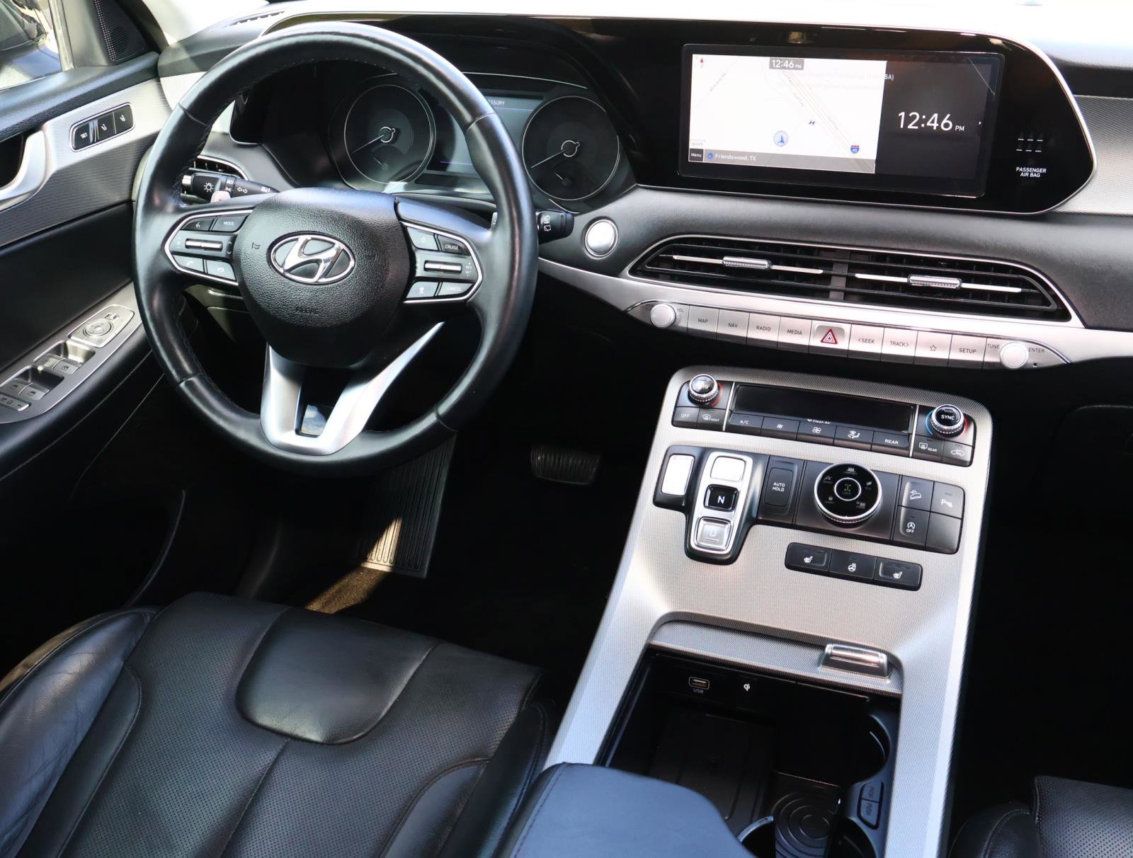 Used 2022 Hyundai Palisade SEL w/ 8P Bench Seat Package image 10