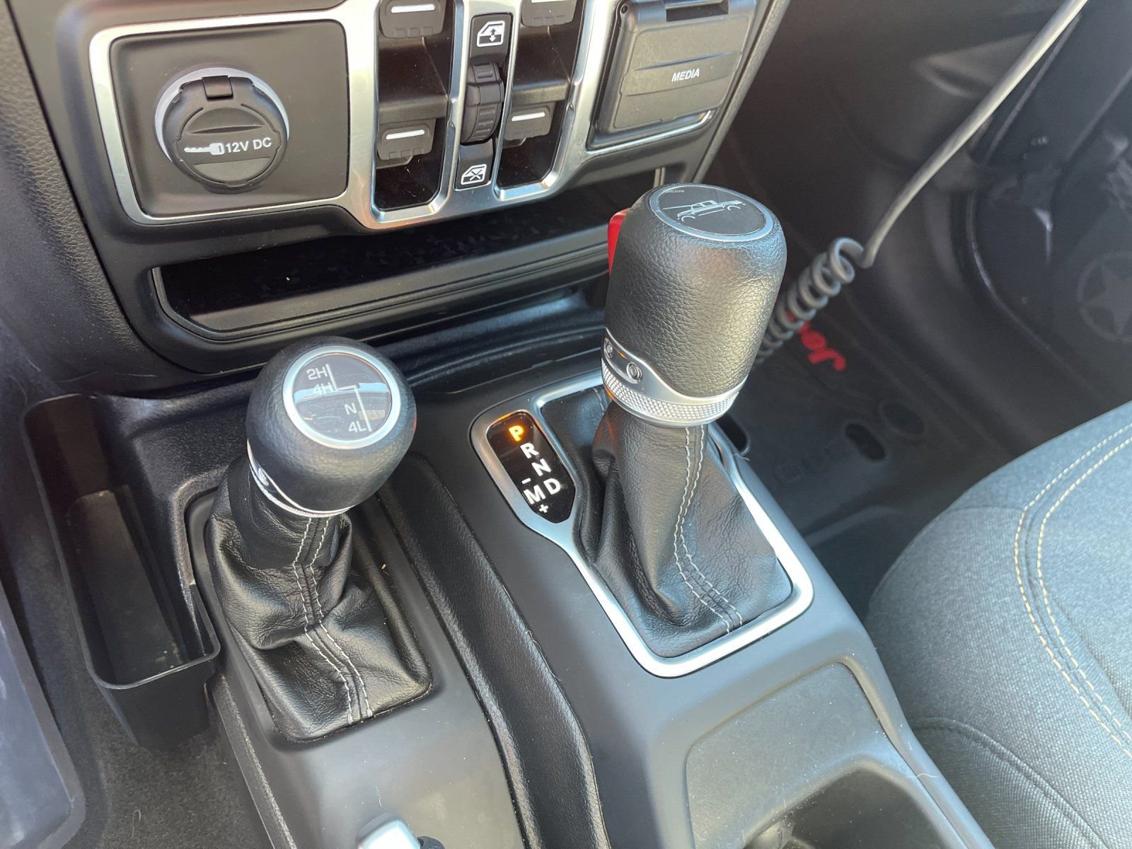Used 2024 Jeep Gladiator Sport AWD/4WD image 22