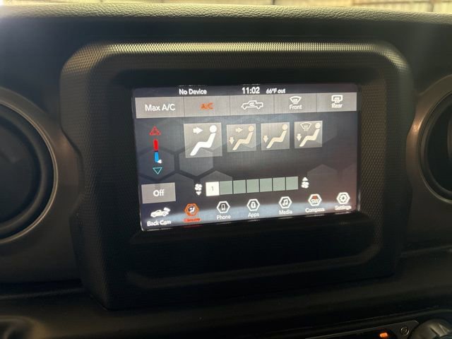 Used 2022 Jeep Gladiator Willys image 14