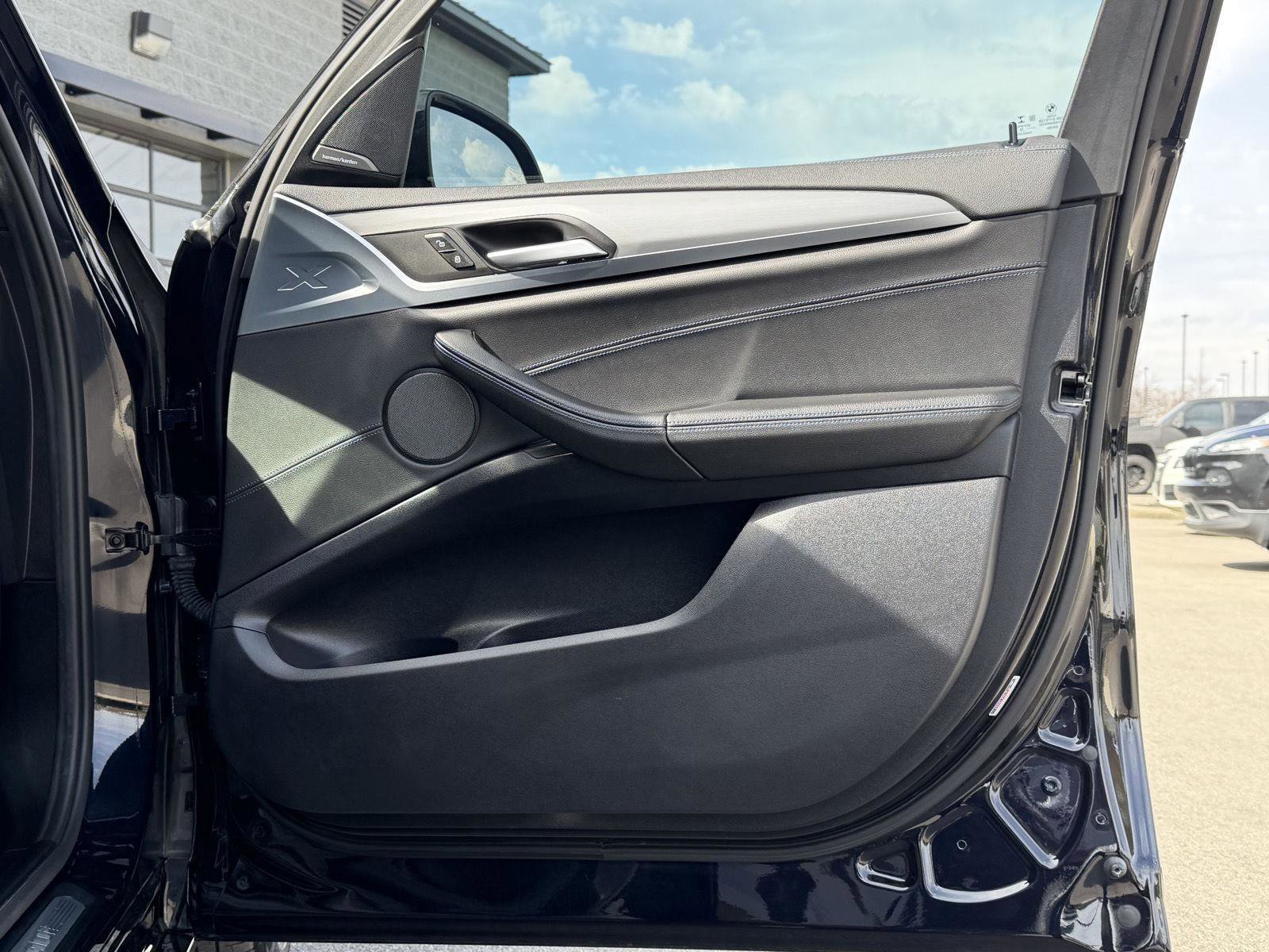 Used 2018 BMW X3 M40i image 52